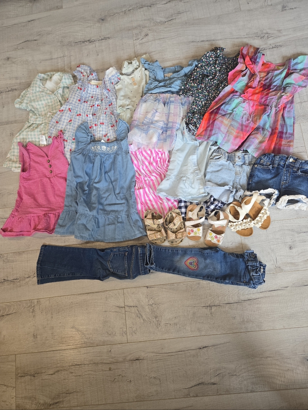 Girls 2T Summer/Spring Lot-20 Piece Used/clean